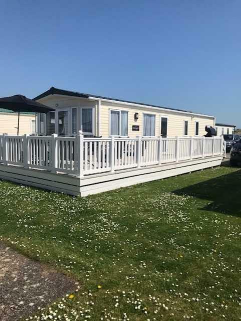 33 Beach Retreat Lodge Pevensey Bay Holiday Park Экстерьер фото